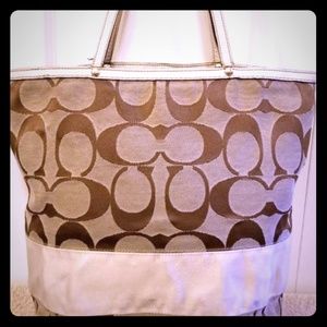 Signature Coach Tote